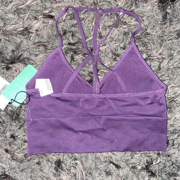 Seamless caged back sports bra - Picture 4 of 4